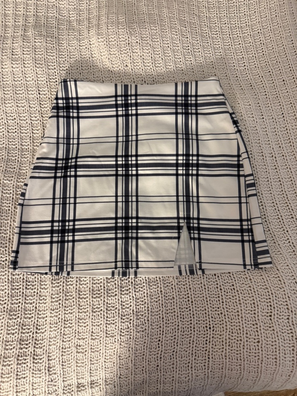 Lulu's White & Black Plaid Mini Skirt with Front Slit